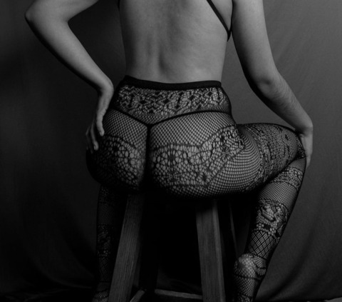 larka_likanto OnlyFans - Free Access to 32 Videos & 49 Photos Onlyfans Free Access