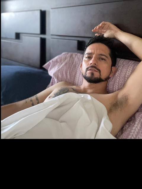 latin.dude OnlyFans - Free Access to 32 Videos & 53 Photos Onlyfans Free Access