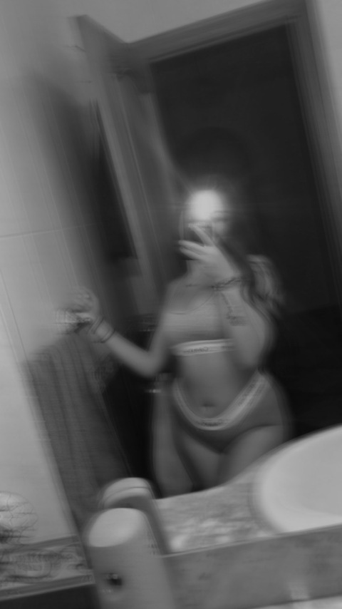 latinaapicantee19 OnlyFans - Free Access to 32 Videos & 49 Photos Onlyfans Free Access