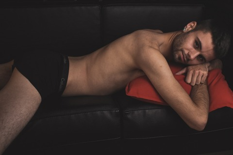 laurenzo36 OnlyFans - Free Access to 32 Videos & 49 Photos Onlyfans Free Access