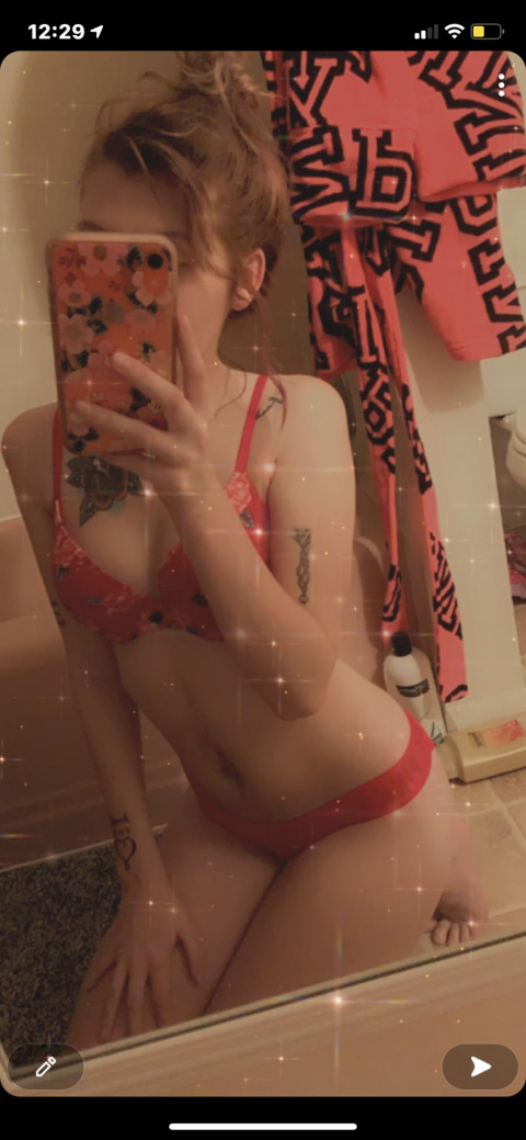 lauril1997 OnlyFans - Free Access to 32 Videos & 49 Photos Onlyfans Free Access