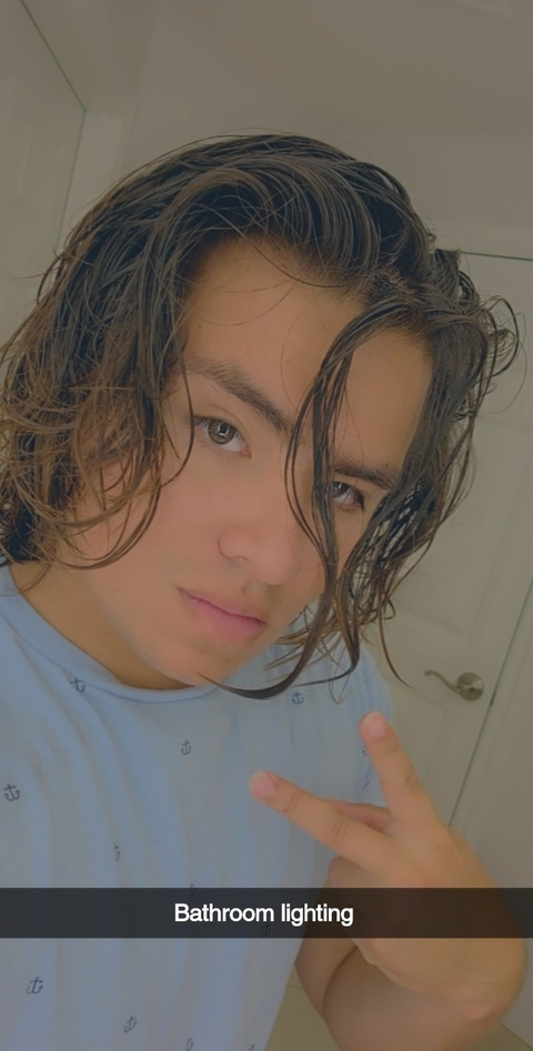 li_adam OnlyFans - Free Access to 32 Videos & 49 Photos Onlyfans Free Access