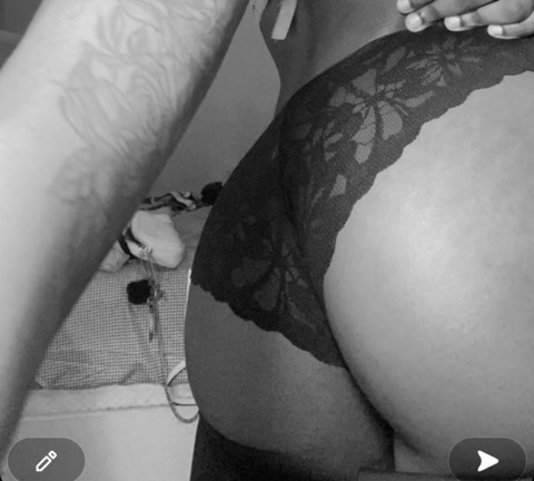 liaawitdaphattiee OnlyFans - Free Access to 32 Videos & 49 Photos Onlyfans Free Access