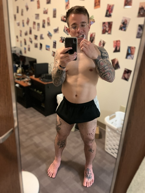 lilguylilshoes OnlyFans - Free Access to 32 Videos & 49 Photos Onlyfans Free Access