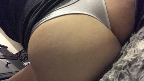 lilmisscherry OnlyFans - Free Access to 32 Videos & 49 Photos Onlyfans Free Access