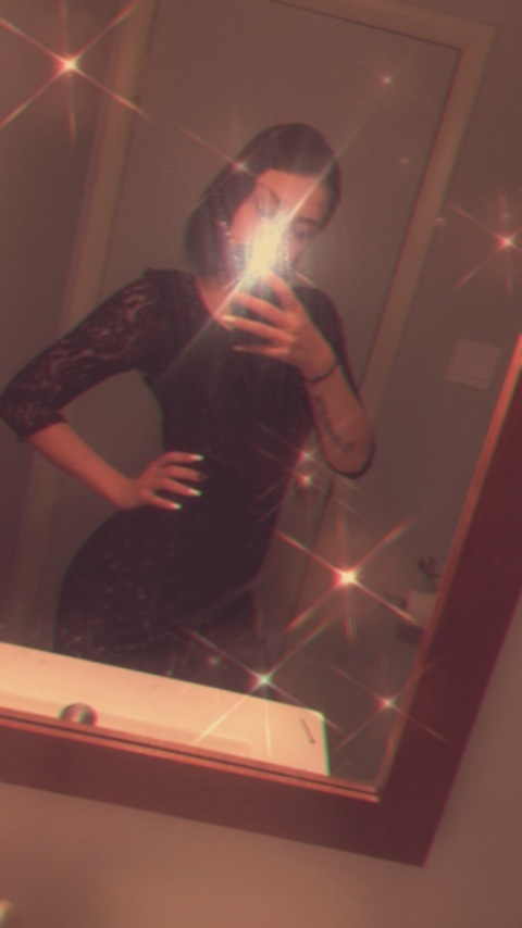 lilsquish69 OnlyFans - Free Access to 32 Videos & 49 Photos Onlyfans Free Access