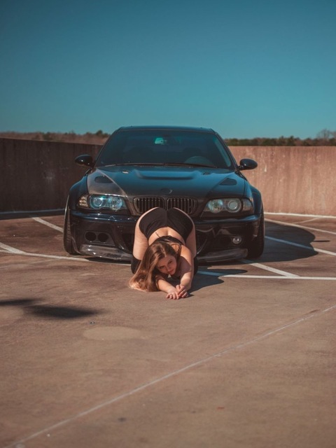 linzpeachy OnlyFans - Free Access to 32 Videos & 49 Photos Onlyfans Free Access