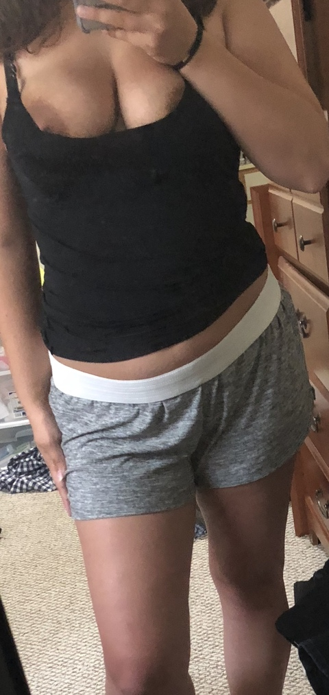 lionlynn OnlyFans - Free Access to 32 Videos & 49 Photos Onlyfans Free Access