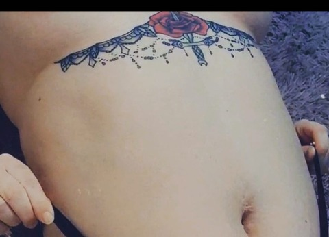 little_miss_red OnlyFans - Free Access to 32 Videos & 49 Photos Onlyfans Free Access