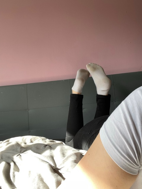 littlelouise99 OnlyFans - Free Access to 32 Videos & 49 Photos Onlyfans Free Access
