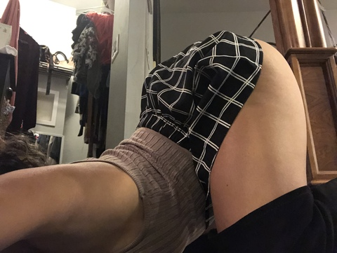 littlemissy109 OnlyFans - Free Access to 37 Videos & 172 Photos Onlyfans Free Access