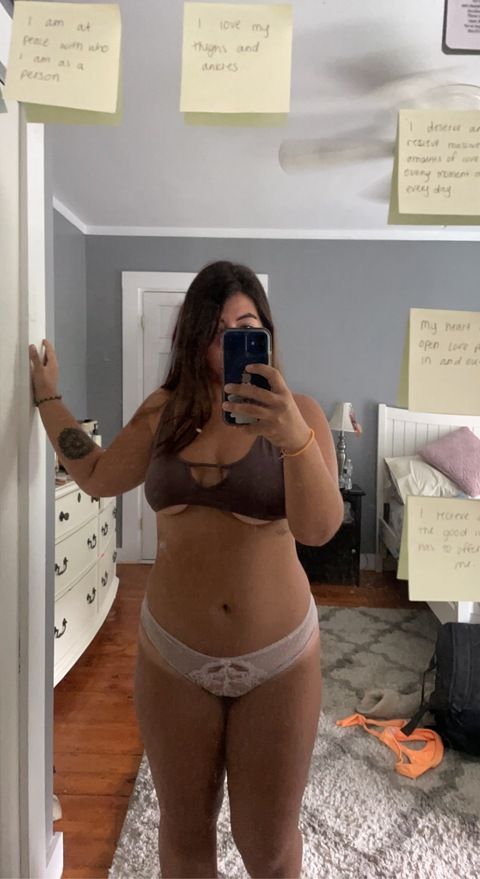 livvy886 OnlyFans - Free Access to 32 Videos & 49 Photos Onlyfans Free Access