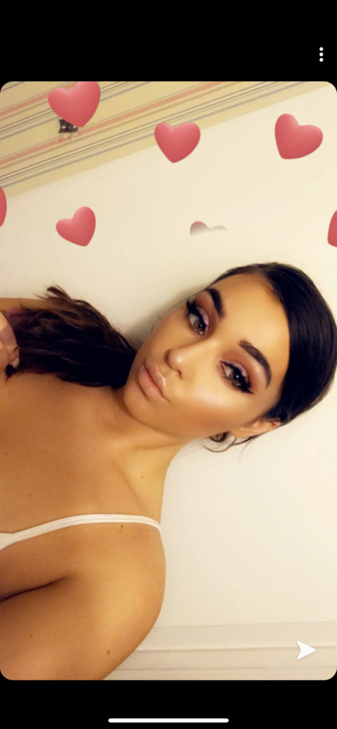 livvy_fan OnlyFans - Free Access to 32 Videos & 51 Photos Onlyfans Free Access