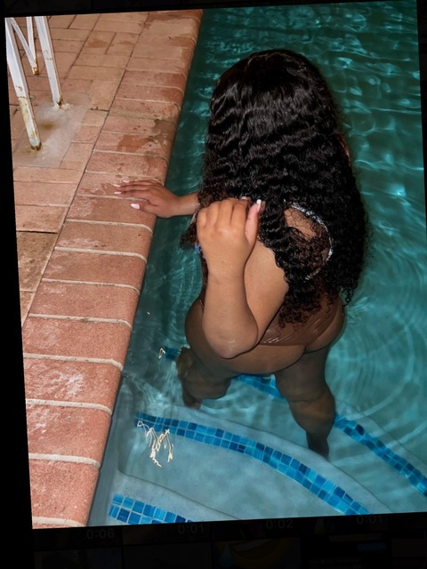 lizthe_great OnlyFans - Free Access to 32 Videos & 49 Photos Onlyfans Free Access
