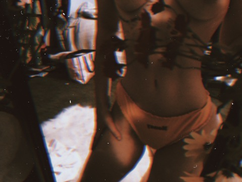 lluvrgurll OnlyFans - Free Access to 32 Videos & 49 Photos Onlyfans Free Access