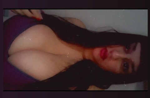 lololove96 OnlyFans - Free Access to 32 Videos & 49 Photos Onlyfans Free Access