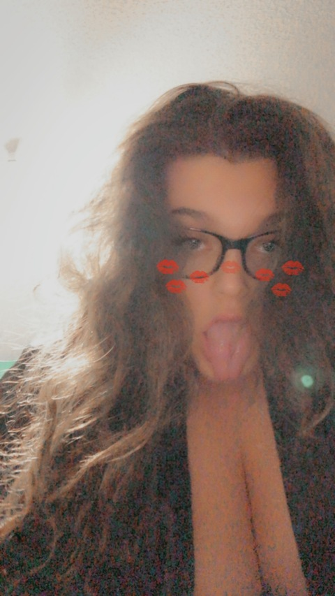 lolzpolk OnlyFans - Free Access to 32 Videos & 49 Photos Onlyfans Free Access