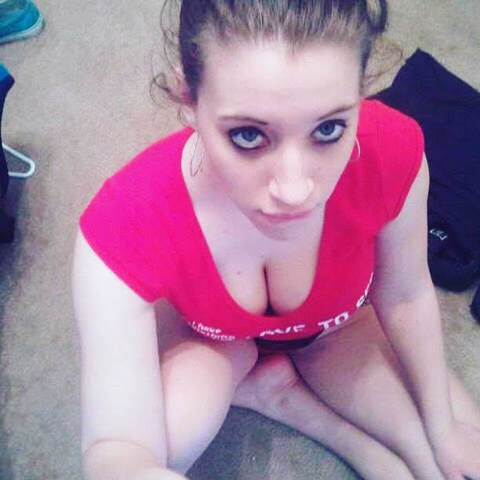 lonegirl06 OnlyFans - Free Access to 32 Videos & 49 Photos Onlyfans Free Access