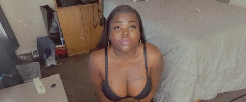 longdongbaddie OnlyFans - Free Access to 32 Videos & 49 Photos Onlyfans Free Access