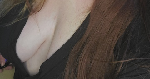 lonnielikeconnie OnlyFans - Free Access to 32 Videos & 49 Photos Onlyfans Free Access