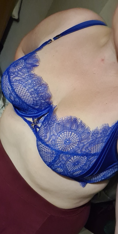 looby_lou_92 OnlyFans - Free Access to 32 Videos & 49 Photos Onlyfans Free Access