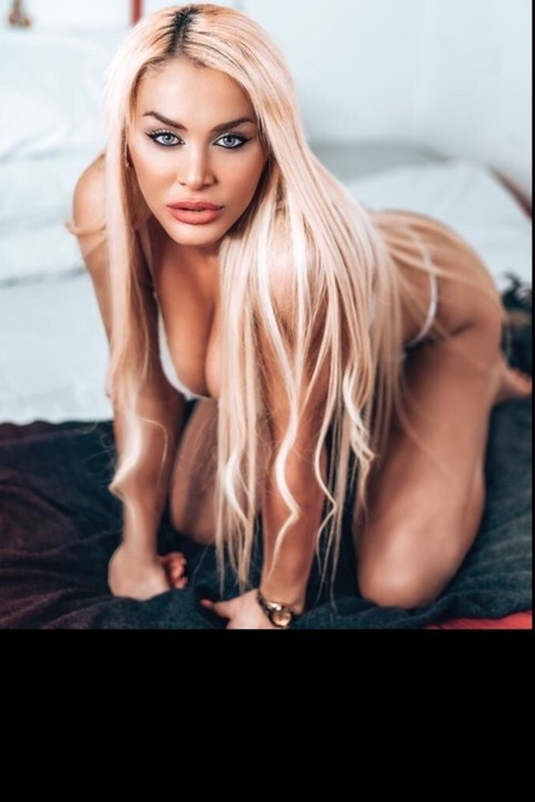 lozzilediana OnlyFans - Free Access to 32 Videos & 49 Photos Onlyfans Free Access