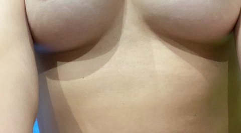 lu_cheeks OnlyFans - Free Access to 32 Videos & 49 Photos Onlyfans Free Access