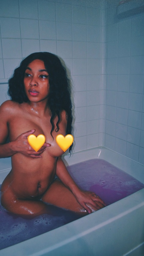 lullabii OnlyFans - Free Access to 32 Videos & 56 Photos Onlyfans Free Access