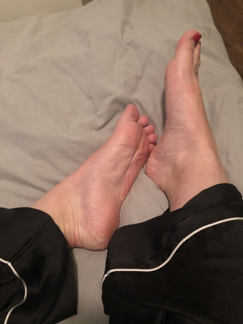 luxyfeetofficial OnlyFans - Free Access to 56 Videos & 180 Photos Onlyfans Free Access