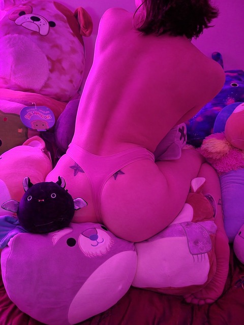 maisyflowers OnlyFans - Free Access to 32 Videos & 49 Photos Onlyfans Free Access