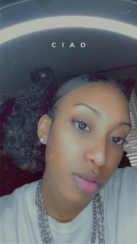 makedaville OnlyFans - Free Access to 32 Videos & 49 Photos Onlyfans Free Access