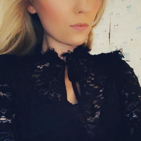 malli000 OnlyFans - Free Access to 32 Videos & 49 Photos Onlyfans Free Access