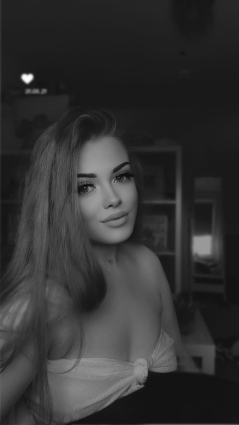 mandyws OnlyFans - Free Access to 32 Videos & 49 Photos Onlyfans Free Access