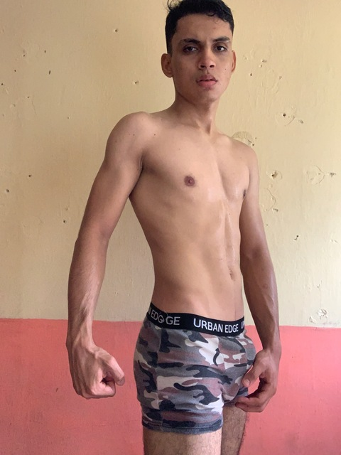 mani_yt OnlyFans - Free Access to 32 Videos & 49 Photos Onlyfans Free Access