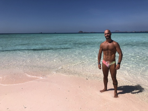 manugasso OnlyFans - Free Access to 32 Videos & 166 Photos Onlyfans Free Access