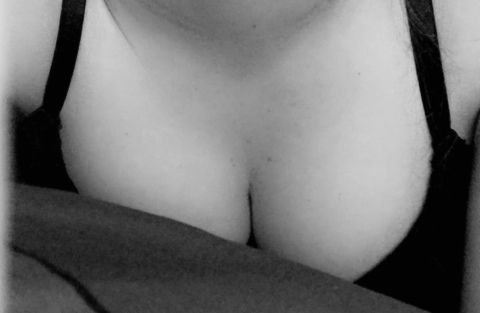 marisa1124 OnlyFans - Free Access to 32 Videos & 49 Photos Onlyfans Free Access