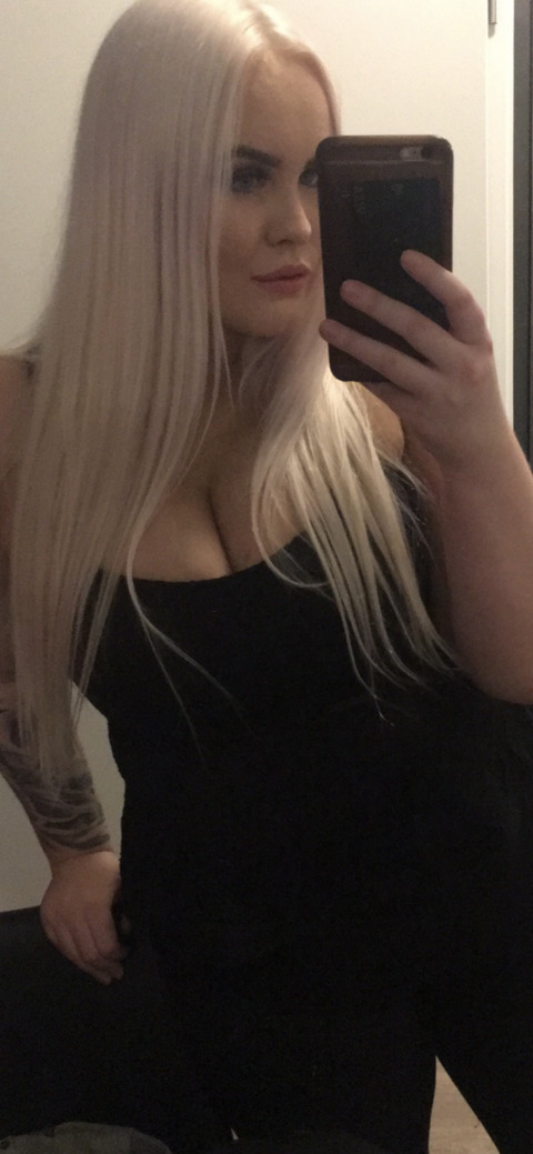 marrab11 OnlyFans - Free Access to 32 Videos & 49 Photos Onlyfans Free Access