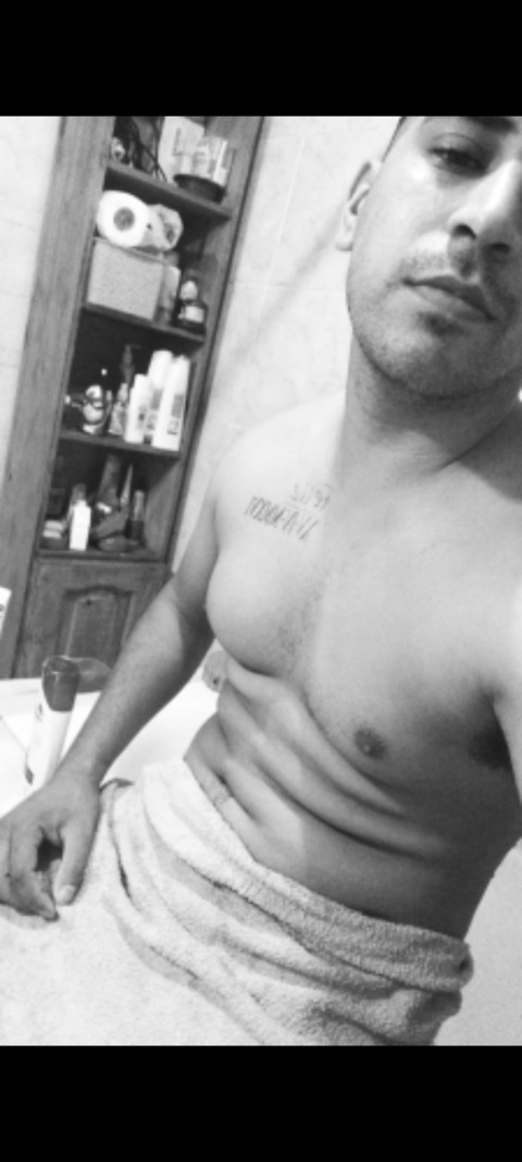 martin_baby OnlyFans - Free Access to 32 Videos & 55 Photos Onlyfans Free Access