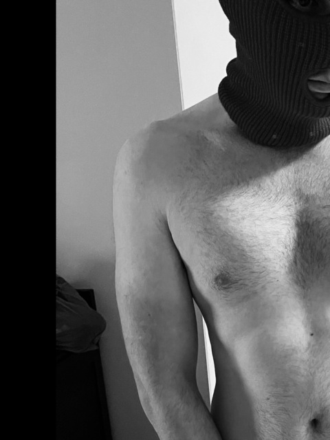 maskedprofessional OnlyFans - Free Access to 32 Videos & 49 Photos Onlyfans Free Access