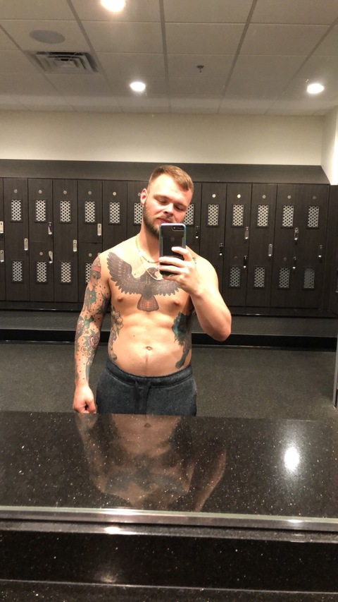 mason126 OnlyFans - Free Access to 32 Videos & 49 Photos Onlyfans Free Access