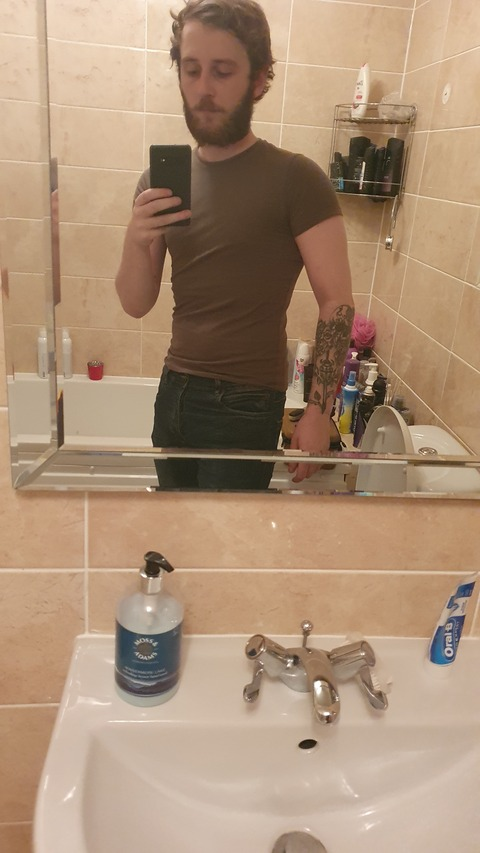 mattyk780 OnlyFans - Free Access to 32 Videos & 49 Photos Onlyfans Free Access