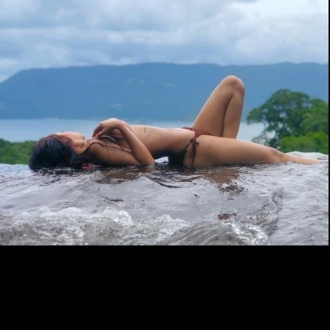 mayacamoes OnlyFans - Free Access to 32 Videos & 49 Photos Onlyfans Free Access