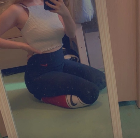 mckayla00 OnlyFans - Free Access to 32 Videos & 49 Photos Onlyfans Free Access