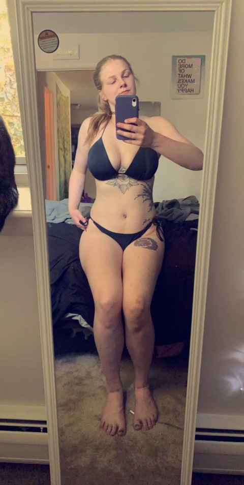 medicinalbarbie OnlyFans - Free Access to 32 Videos & 49 Photos Onlyfans Free Access