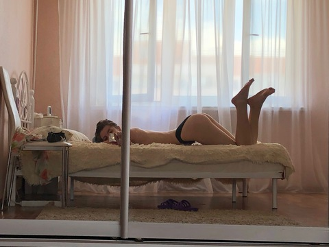 mey001 OnlyFans - Free Access to 32 Videos & 49 Photos Onlyfans Free Access