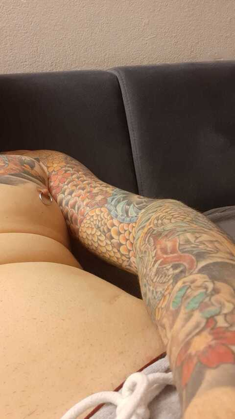 mfg1983 OnlyFans - Free Access to 32 Videos & 49 Photos Onlyfans Free Access