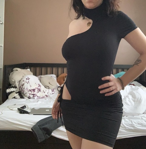 mia_brat OnlyFans - Free Access to 32 Videos & 129 Photos Onlyfans Free Access