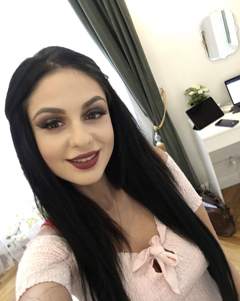 miatrejsiofficial OnlyFans - Free Access to 32 Videos & 126 Photos Onlyfans Free Access