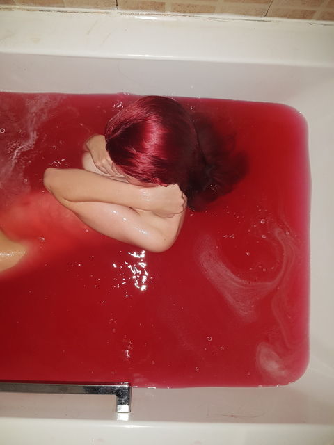 mikakatua OnlyFans - Free Access to 32 Videos & 127 Photos Onlyfans Free Access