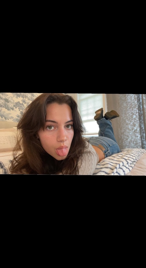 mikaylaishungry OnlyFans - Free Access to 32 Videos & 49 Photos Onlyfans Free Access